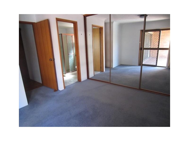 9/7 Federation Avenue, Broadbeach QLD 4218