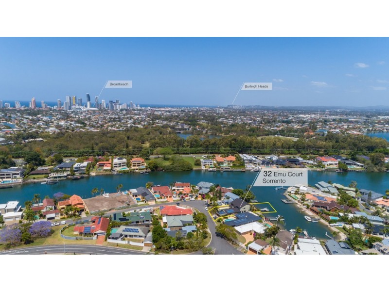 32 Emu Court, Sorrento QLD 4217