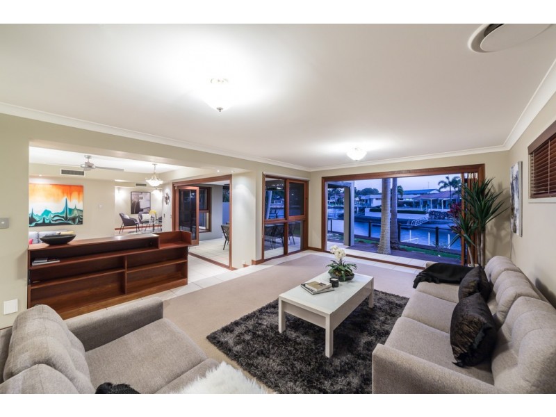 32 Emu Court, Sorrento QLD 4217