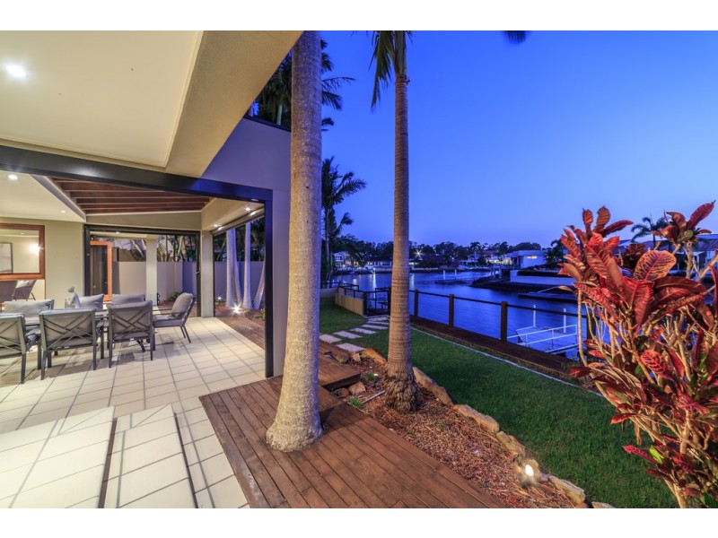 32 Emu Court, Sorrento QLD 4217