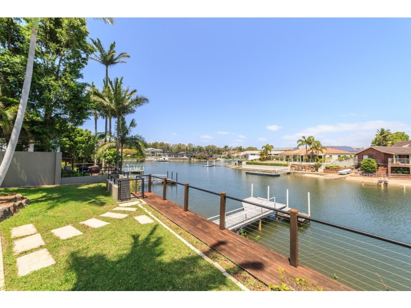 32 Emu Court, Sorrento QLD 4217