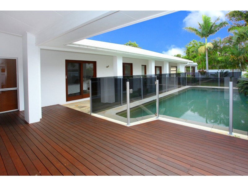 165 Campbell Street, Sorrento QLD 4217