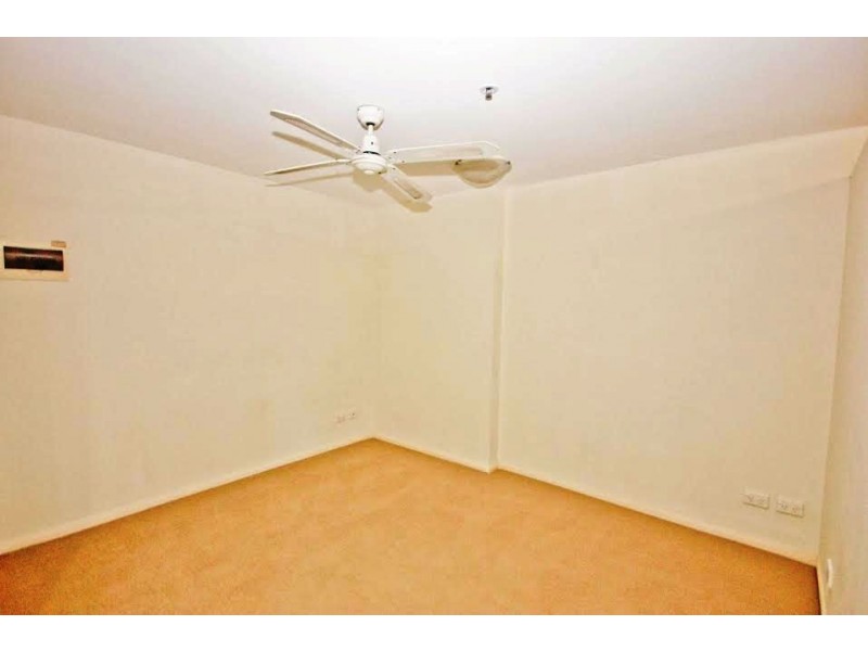 15/2894 Gold Coast Highway, Surfers Paradise QLD 4217