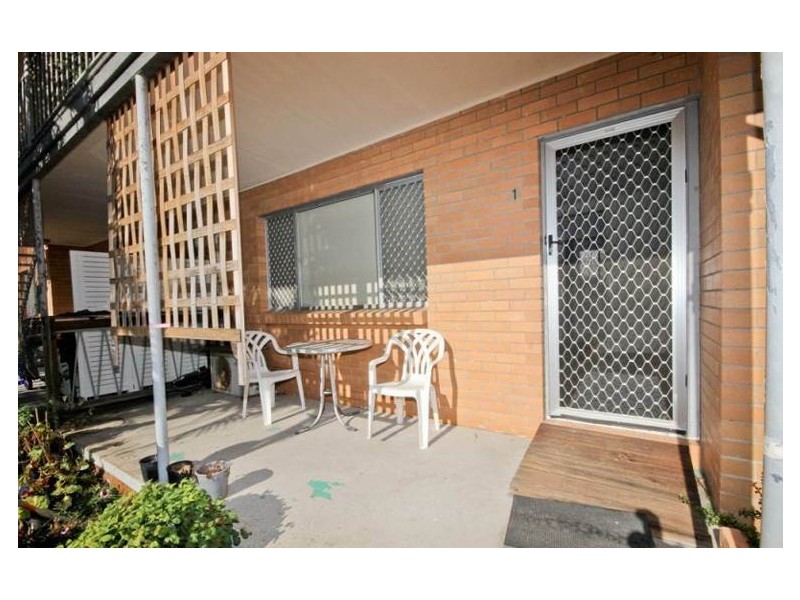 1/19 Little Norman, Southport QLD 4215