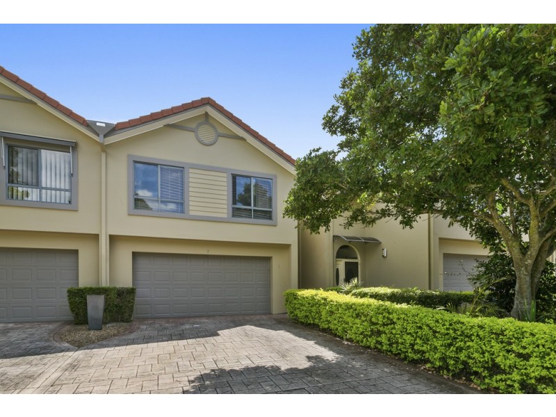 Villa 2 ‘Wyoming’ 125 Santa Cruz Boulevard, Clear Island Waters QLD 4226