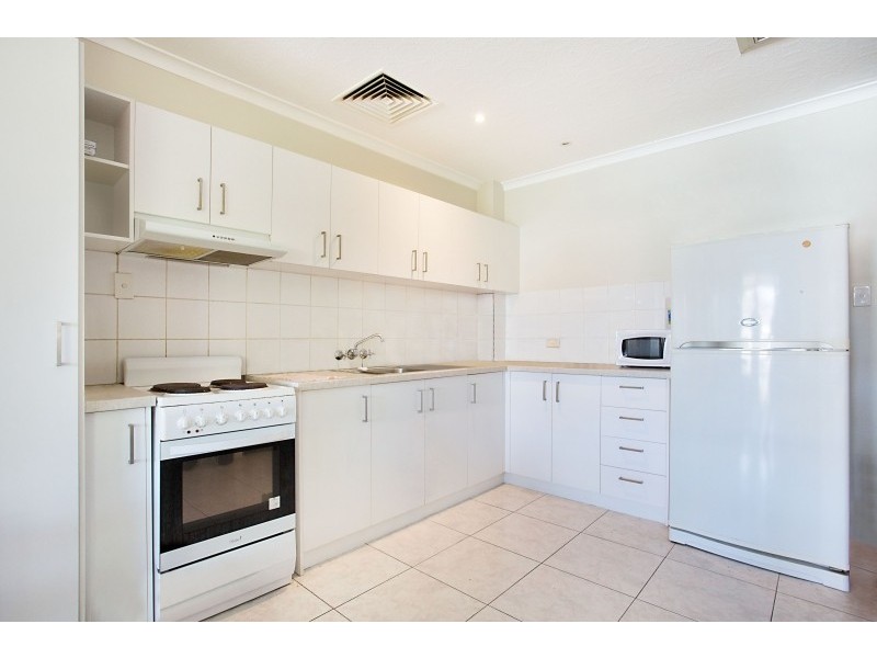 4/26 Leonard Avenue, Surfers Paradise QLD 4217