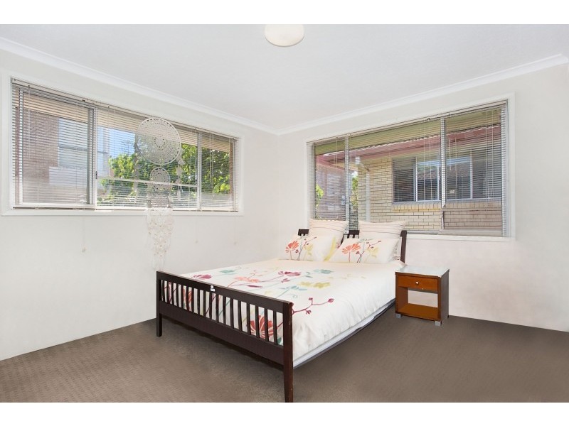 4/26 Leonard Avenue, Surfers Paradise QLD 4217