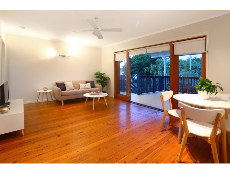 66 Petrel Ave, Mermaid Beach QLD 4218