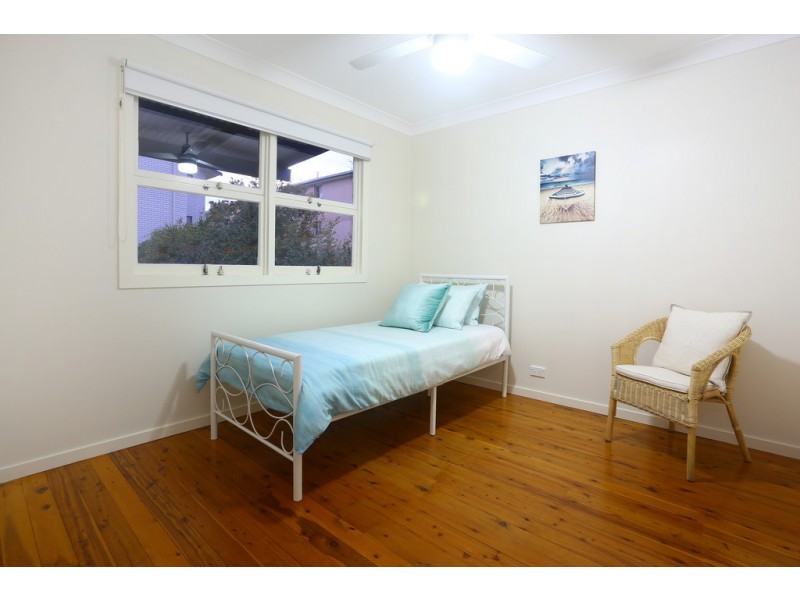 66 Petrel Ave, Mermaid Beach QLD 4218