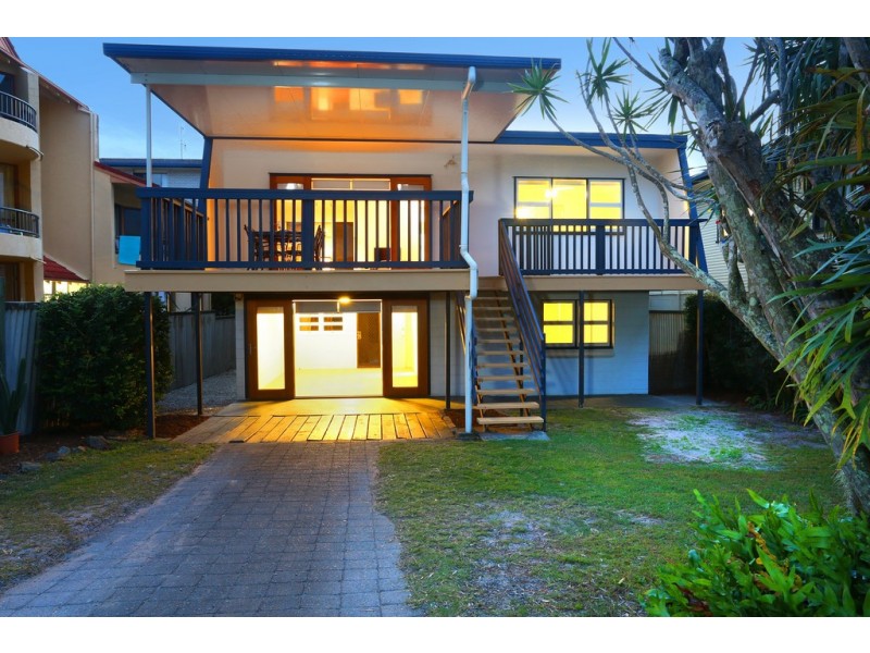66 Petrel Ave, Mermaid Beach QLD 4218