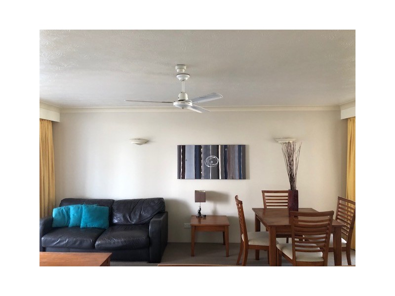 701/8 Albert Avenue “Pacific Resort”, Broadbeach QLD 4218