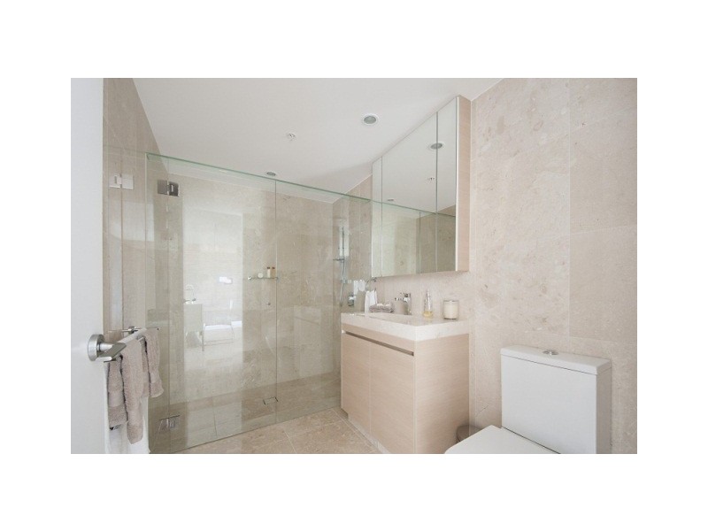 10/47 Broadbeach Blvd”Eclipse”, Broadbeach QLD 4218