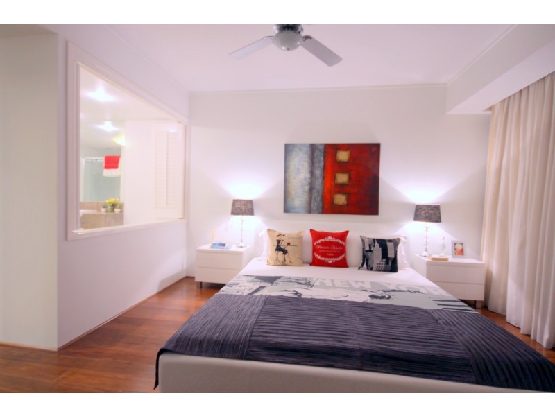 Broadbeach QLD 4218