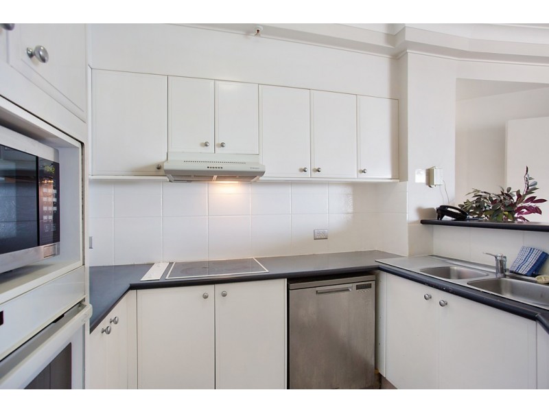 47/7 ‘The Moroccan’ Elkhorn Avenue, Surfers Paradise QLD 4217