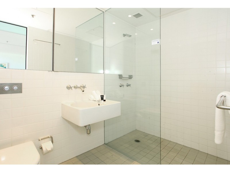 2003/159 Old Burleigh Road, Broadbeach QLD 4218