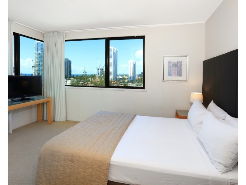 801/2685 ‘Broadbeach On The Park’ Gold Coast Hwy, Broadbeach QLD 4218