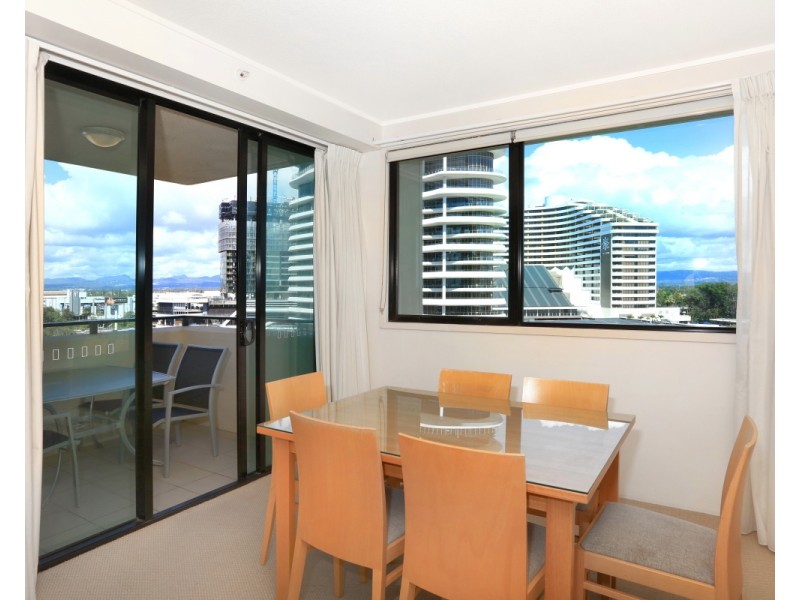 801/2685 ‘Broadbeach On The Park’ Gold Coast Hwy, Broadbeach QLD 4218