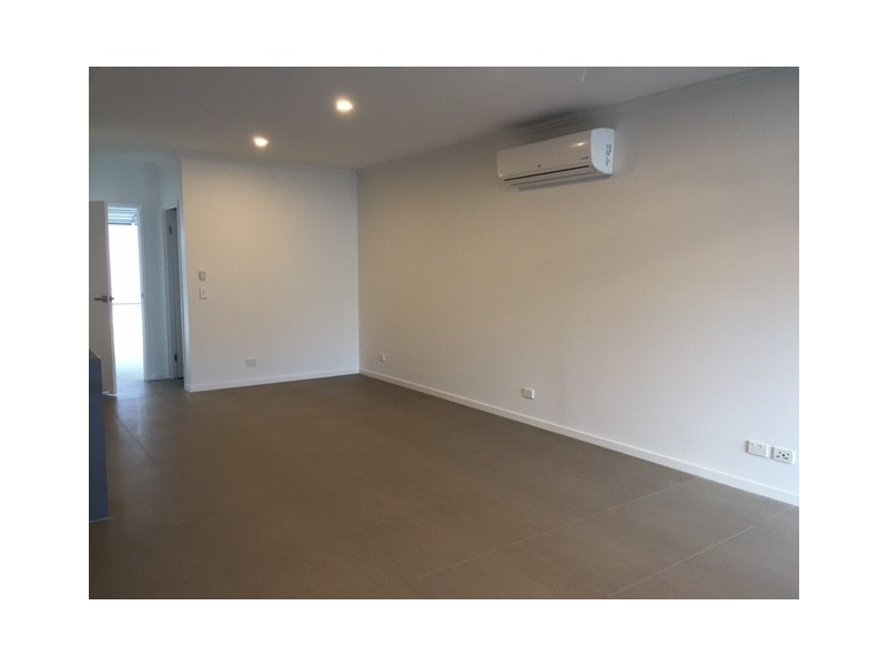21 Florabella Drive, Robina QLD 4226