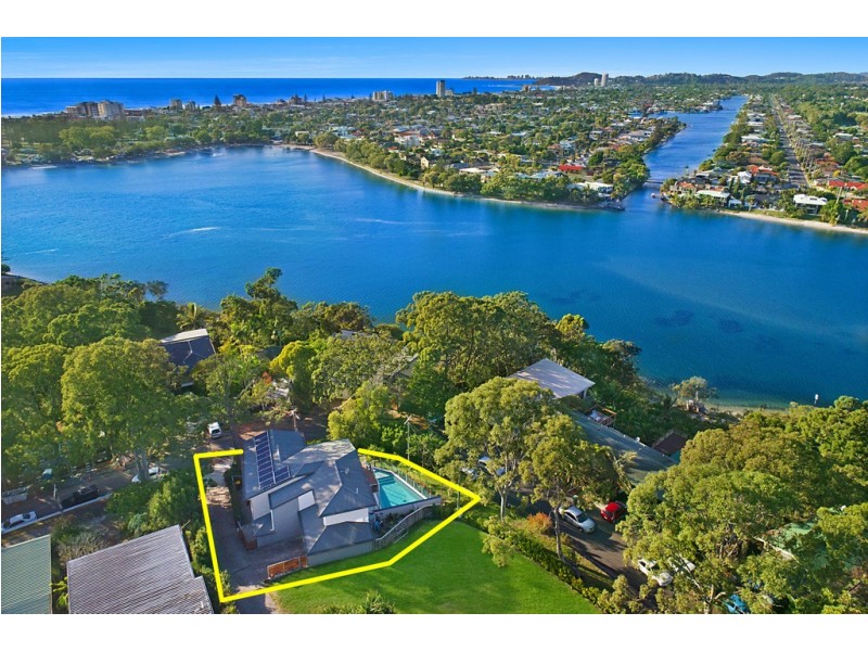 89 Ocean Parade, Burleigh Heads QLD 4220