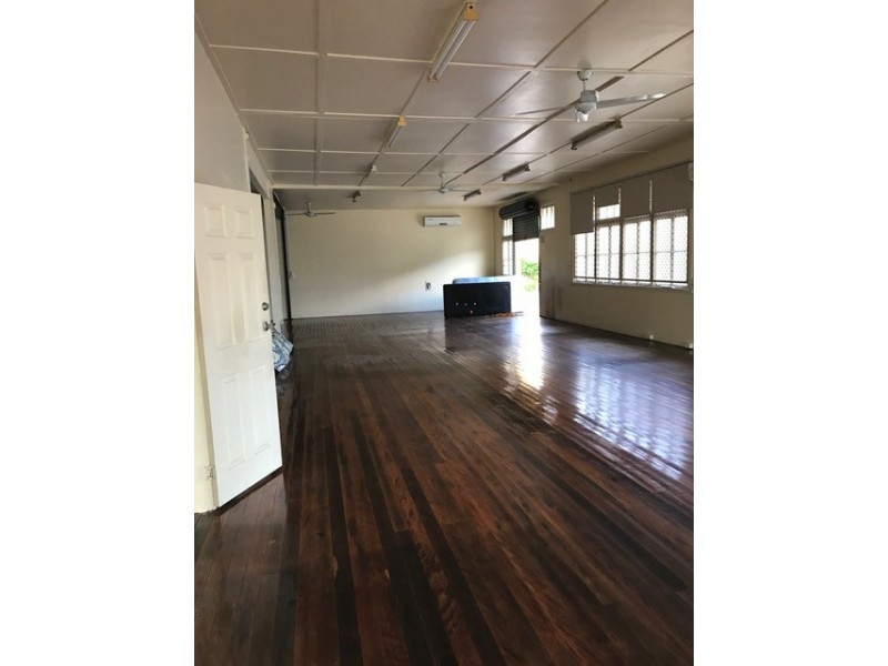 55 Johnston Street, Southport QLD 4215