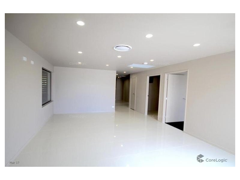 130 Ashmore Road, Benowa QLD 4217