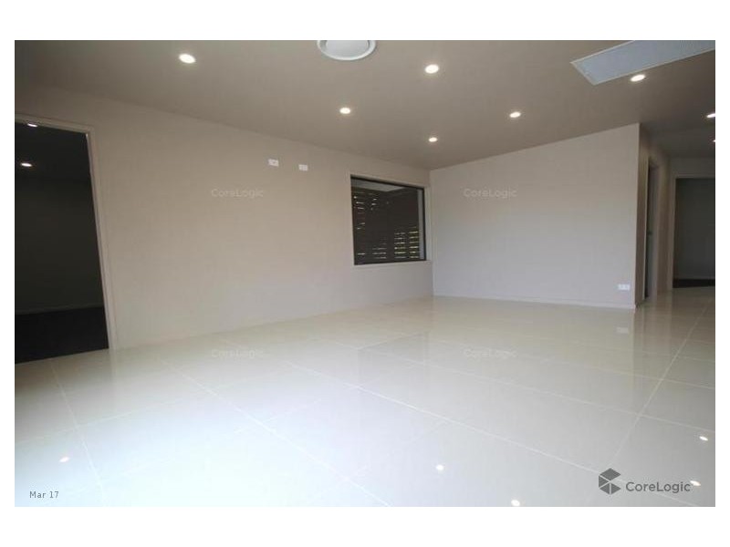 130 Ashmore Road, Benowa QLD 4217