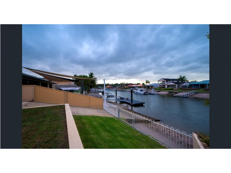 31 Walter Raleigh Crescent, Hollywell QLD 4216