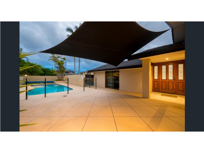 31 Walter Raleigh Crescent, Hollywell QLD 4216