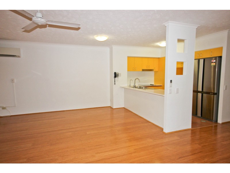 155/10 Alexandra Avenue, Mermaid Beach QLD 4218