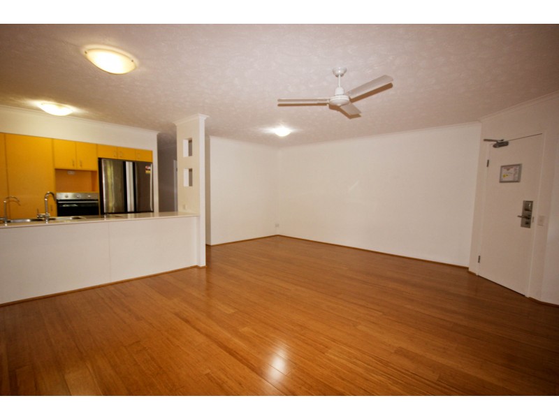 155/10 Alexandra Avenue, Mermaid Beach QLD 4218