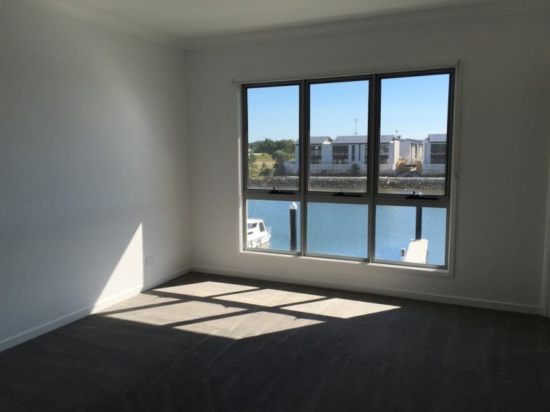 15/156 Marina Quay, Hope Island QLD 4212