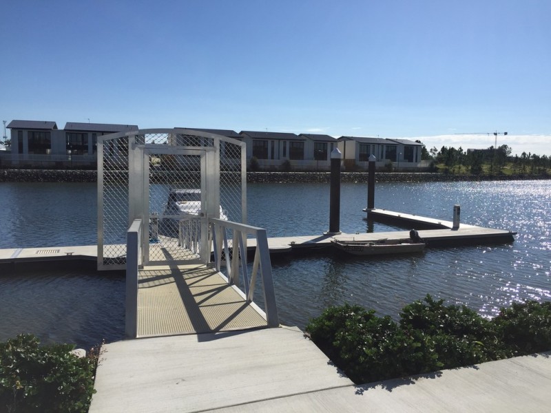 15/156 Marina Quay, Hope Island QLD 4212
