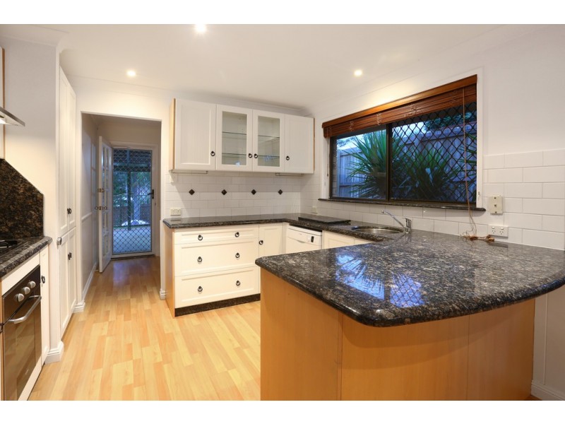 11 Harper Street, Molendinar QLD 4214