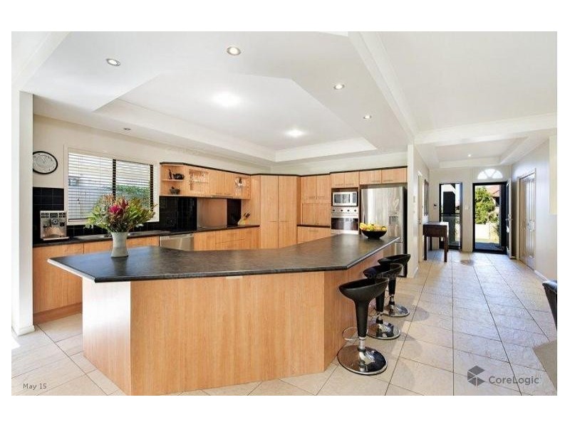 15 Winton Terrace, Varsity Lakes QLD 4227