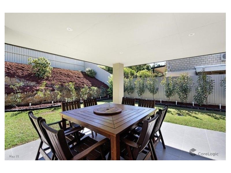 15 Winton Terrace, Varsity Lakes QLD 4227