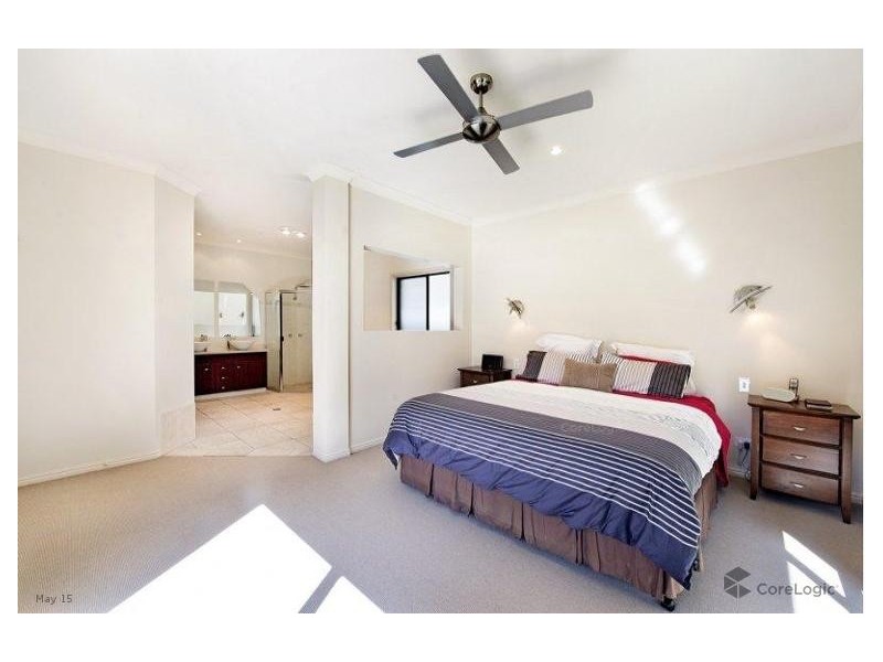 15 Winton Terrace, Varsity Lakes QLD 4227