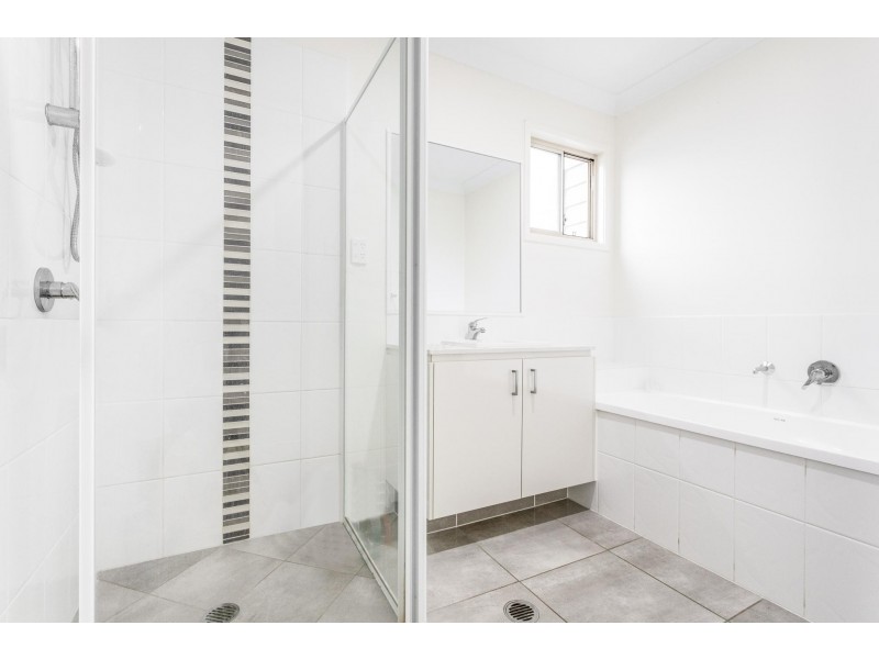 37 Imelda Way, Pimpama QLD 4209