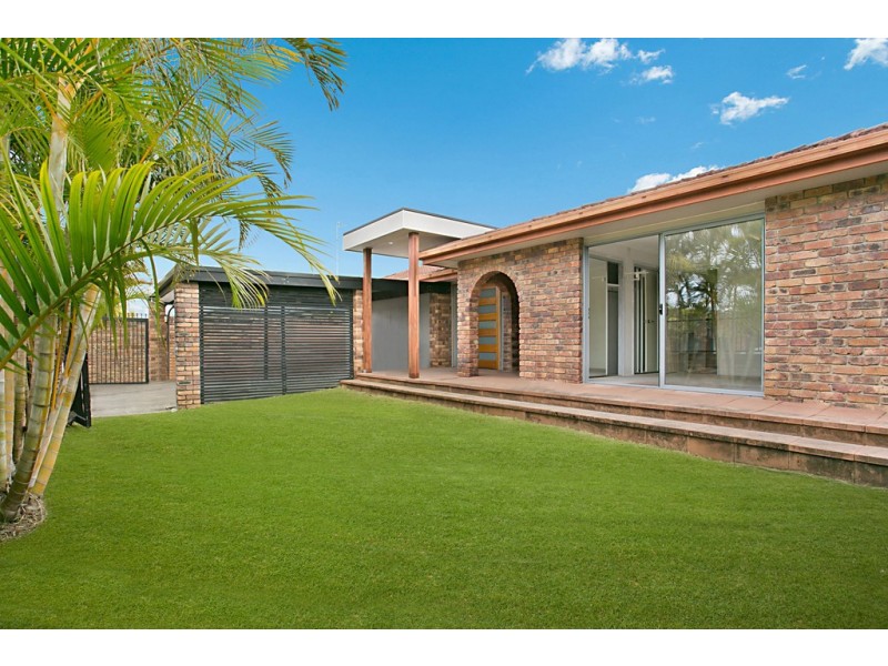 175 Rio Vista Boulevard, Broadbeach Waters QLD 4218