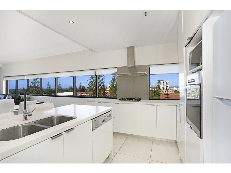 505 ‘Ultra’ 14 George Avenue, Broadbeach QLD 4218