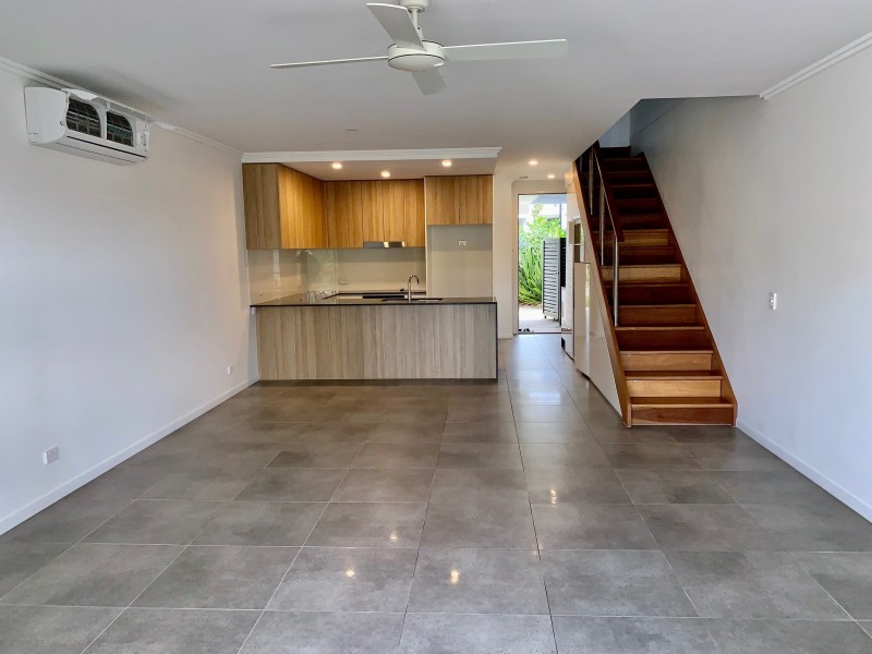 43 Evergreen View, Robina QLD 4226