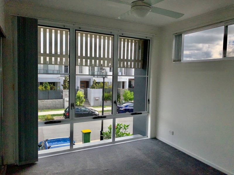 43 Evergreen View, Robina QLD 4226