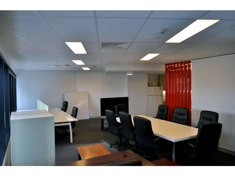 2103/5 Lawson Street, Southport QLD 4215