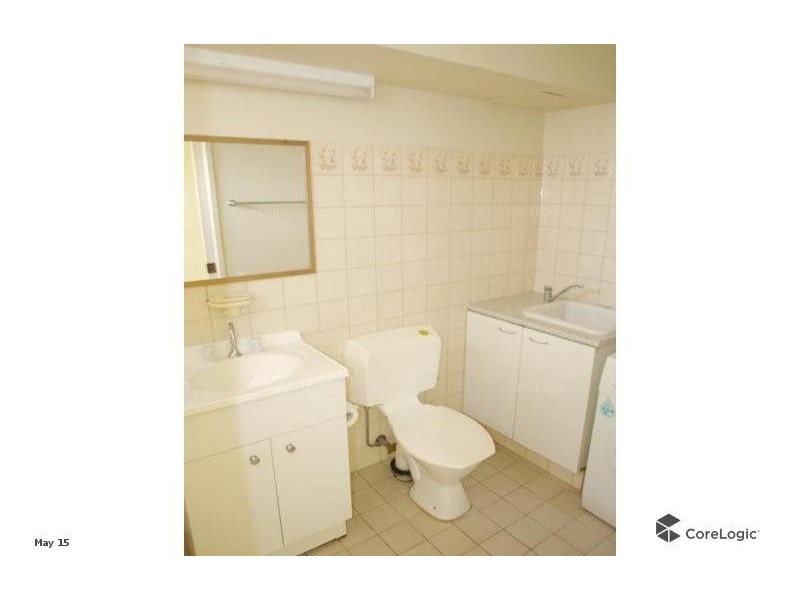 1/13 Federation Avenue, Broadbeach QLD 4218