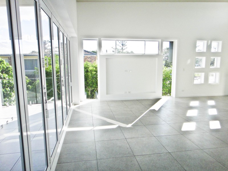 28 Blondell Avenue, Surfers Paradise QLD 4217