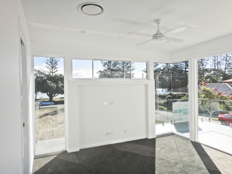28 Blondell Avenue, Surfers Paradise QLD 4217