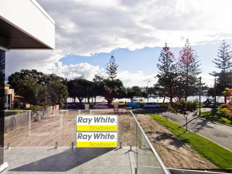 28 Blondell Avenue, Surfers Paradise QLD 4217