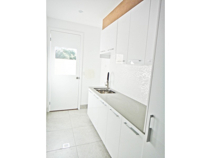 28 Blondell Avenue, Surfers Paradise QLD 4217