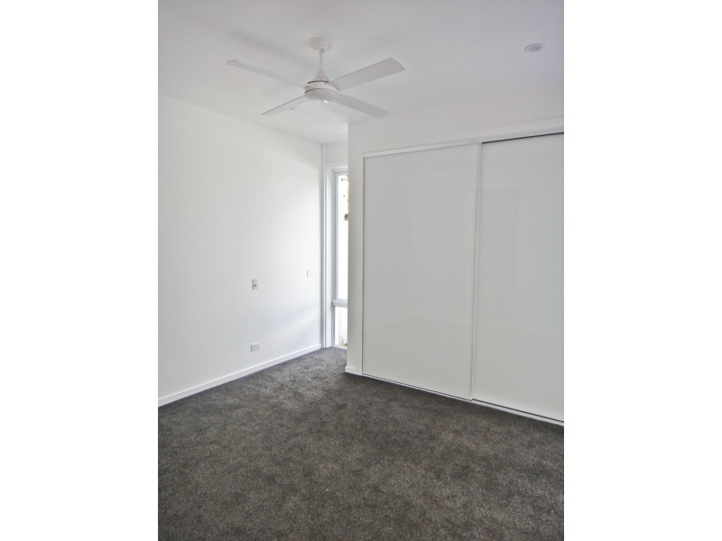 28 Blondell Avenue, Surfers Paradise QLD 4217