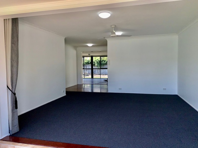 18 Lee Road, Runaway Bay QLD 4216