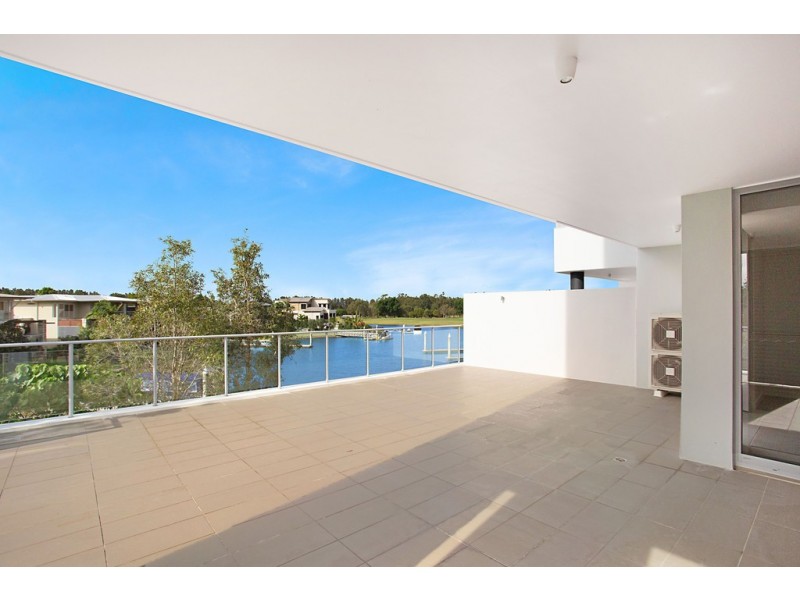 121/135 Lakelands Drive, Merrimac QLD 4226